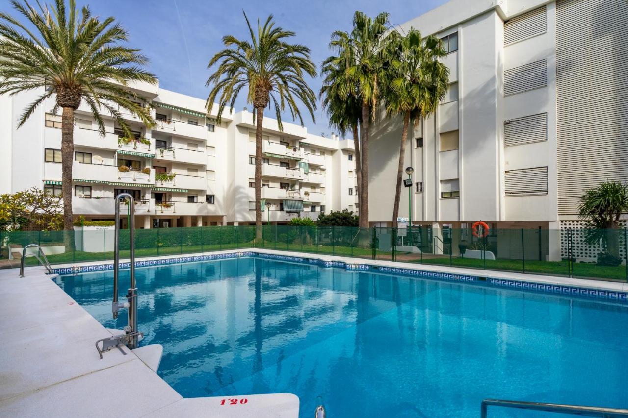 Carihuela Playa Apartment Torremolinos Ngoại thất bức ảnh